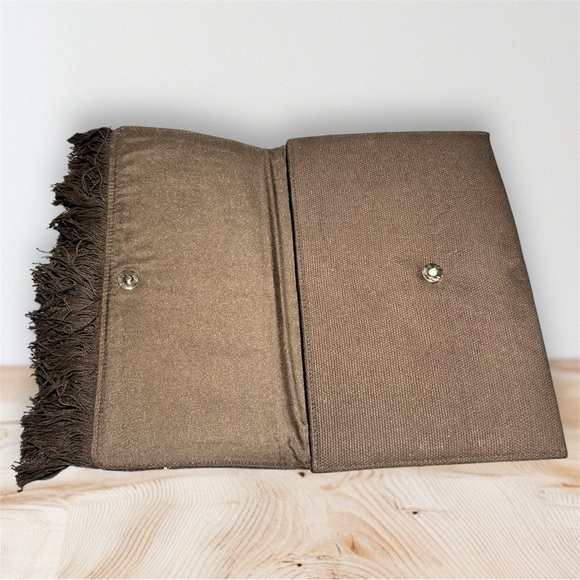 Stella & Dot Taj clutch - Picture 2 of 5